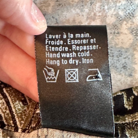 Elegant Green Maxi Dress - Picture 16 of 16